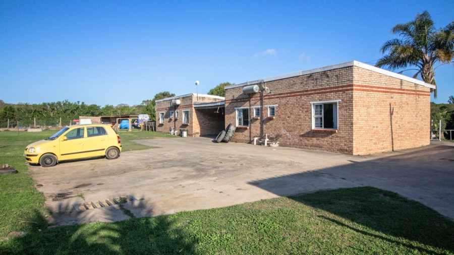 4 Bedroom Property for Sale in Gonubie Eastern Cape